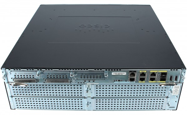 Cisco C3945-VSEC-PSRE/K9, Cisco 3945, SRE 900, PVDM3-64, UC and SEC License PAK bundle